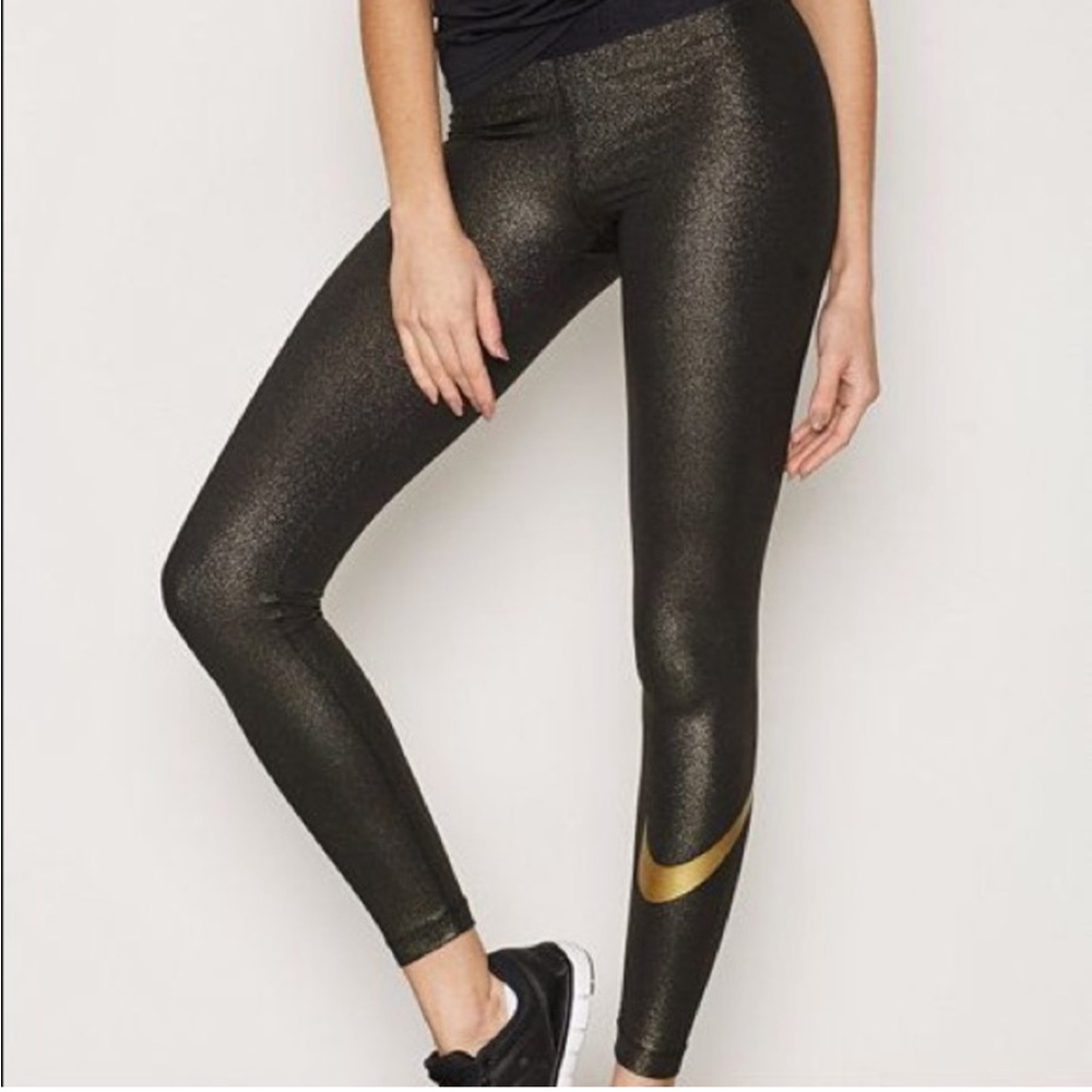 NWOT Nike Pro Dri-fit Black Shimmer Leggings Size Medium